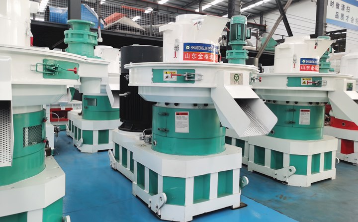 來到山東濟南章丘顆粒機廠家，看鋸末顆粒機.jpg